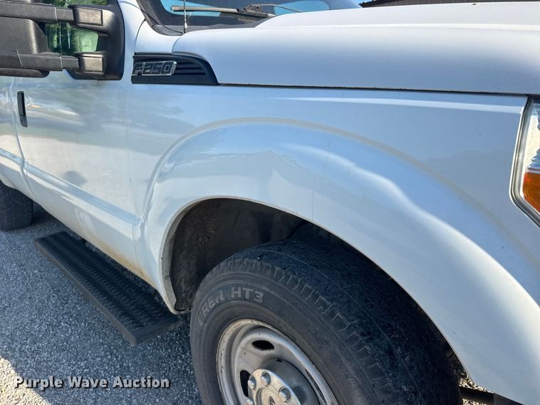 image for item NJ9243 2014 Ford F250 Super Duty pickup truck