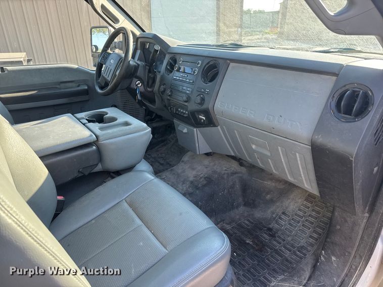 image for item NJ9243 2014 Ford F250 Super Duty pickup truck