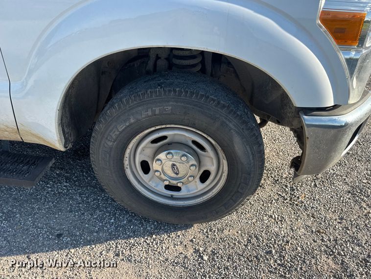 image for item NJ9243 2014 Ford F250 Super Duty pickup truck