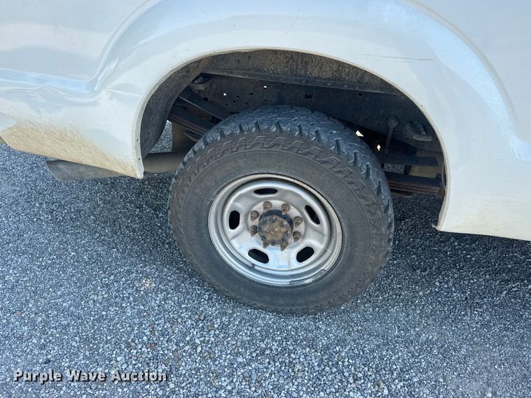 image for item NJ9243 2014 Ford F250 Super Duty pickup truck