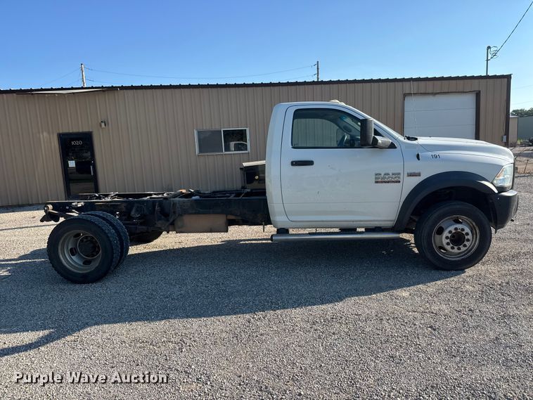 image for item NJ9244 2017 RAM 5500 truck cab and chassis