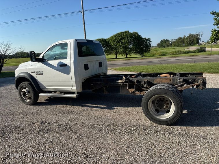 image for item NJ9244 2017 RAM 5500 truck cab and chassis