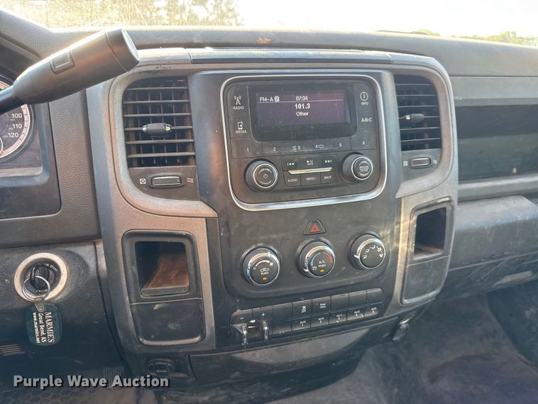 image for item NJ9244 2017 RAM 5500 truck cab and chassis