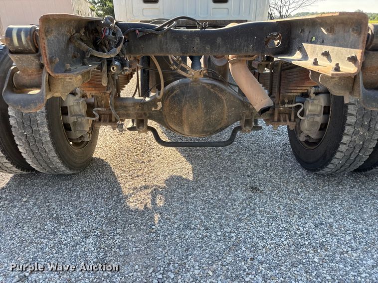 image for item NJ9244 2017 RAM 5500 truck cab and chassis