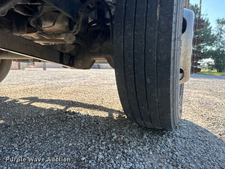 image for item NJ9244 2017 RAM 5500 truck cab and chassis