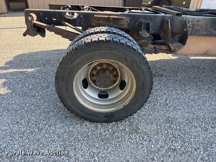 image for item NJ9244 2017 RAM 5500 truck cab and chassis