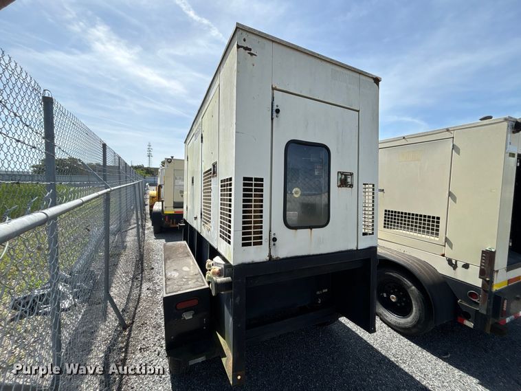 image for item YA3059 2005 Baldor 361CSL1613 generator
