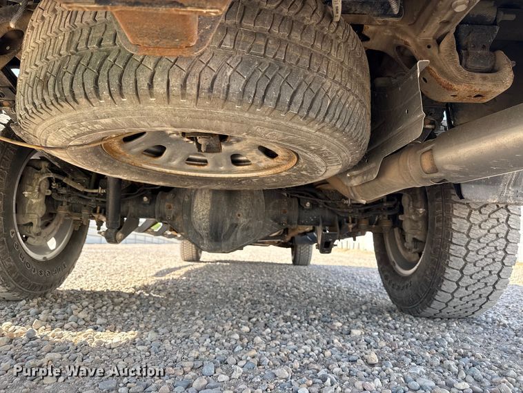 image for item YA3407 2022 Chevrolet Silverado 3500HD Crew Cab pickup truck