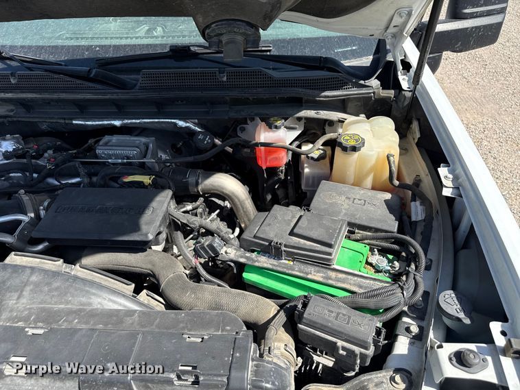 image for item YA3407 2022 Chevrolet Silverado 3500HD Crew Cab pickup truck