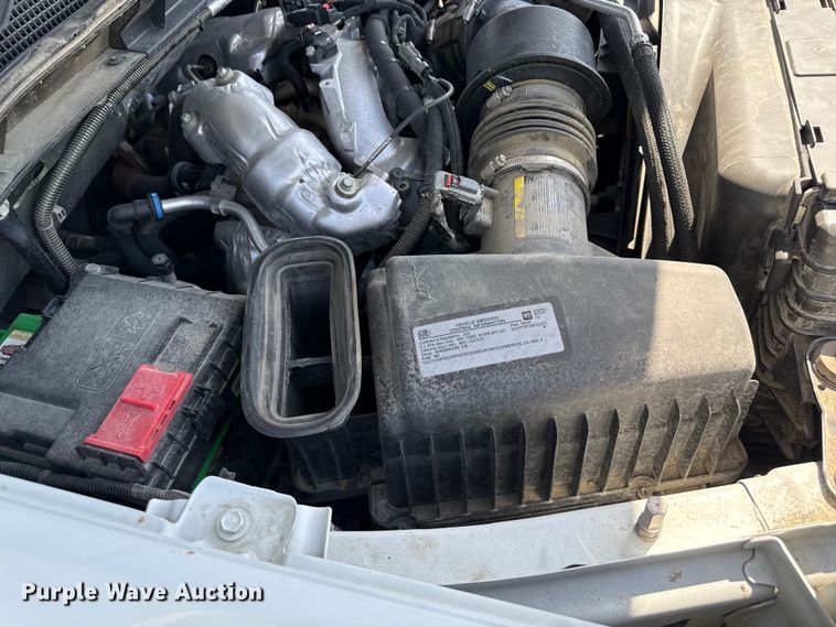 image for item YA3407 2022 Chevrolet Silverado 3500HD Crew Cab pickup truck
