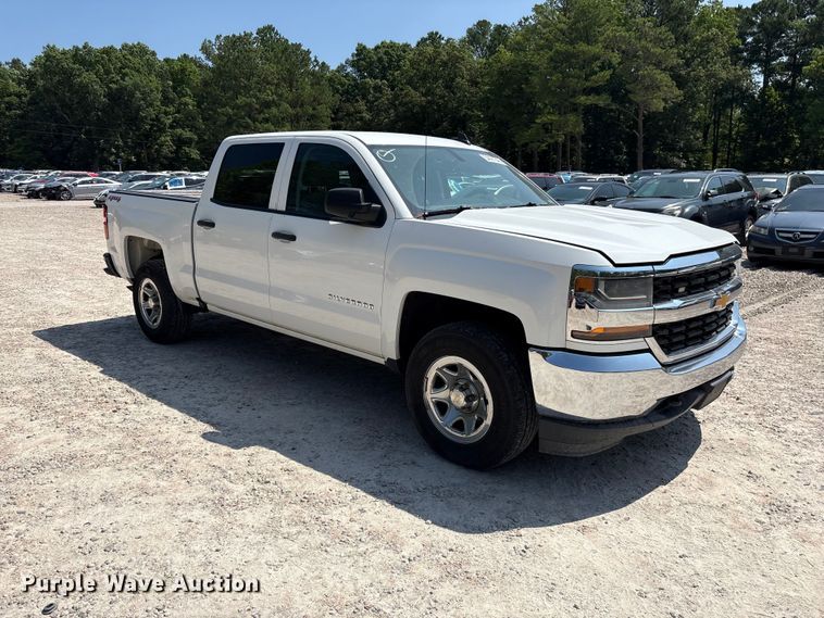 image for item YA3640 2016 Chevrolet Silverado 1500 Crew Cab pickup truck