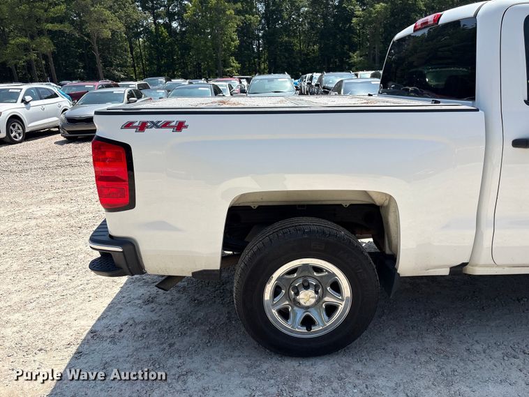 image for item YA3640 2016 Chevrolet Silverado 1500 Crew Cab pickup truck