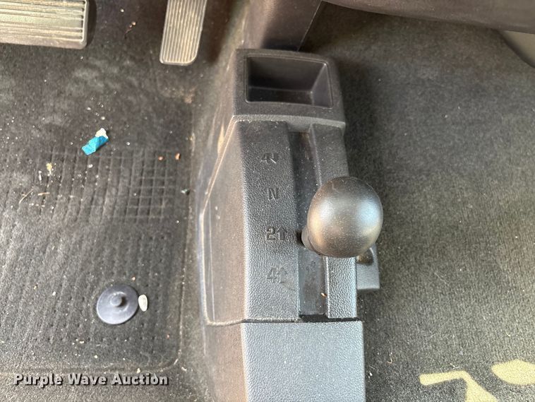 image for item YA3640 2016 Chevrolet Silverado 1500 Crew Cab pickup truck