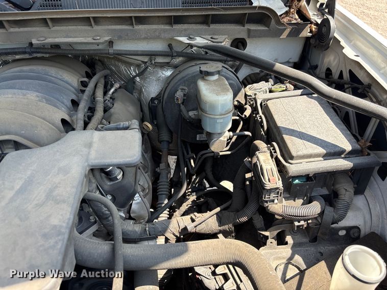 image for item YA3640 2016 Chevrolet Silverado 1500 Crew Cab pickup truck