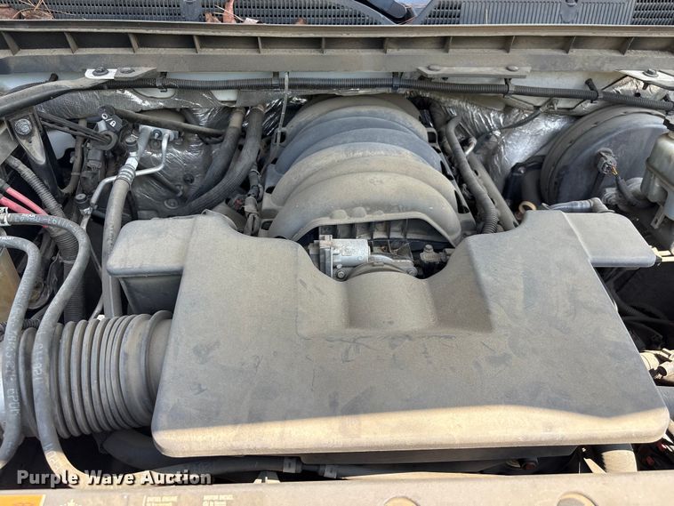 image for item YA3640 2016 Chevrolet Silverado 1500 Crew Cab pickup truck