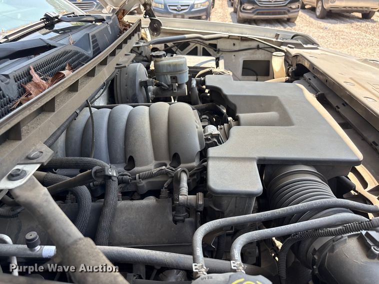 image for item YA3640 2016 Chevrolet Silverado 1500 Crew Cab pickup truck
