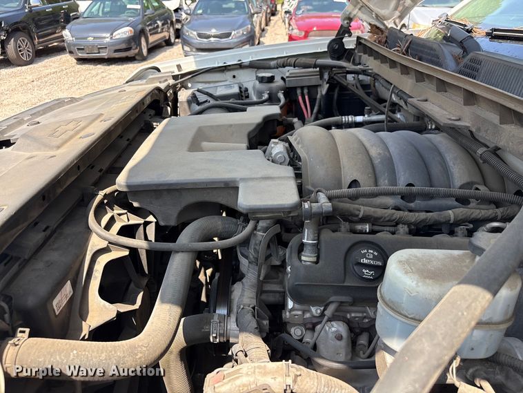 image for item YA3640 2016 Chevrolet Silverado 1500 Crew Cab pickup truck