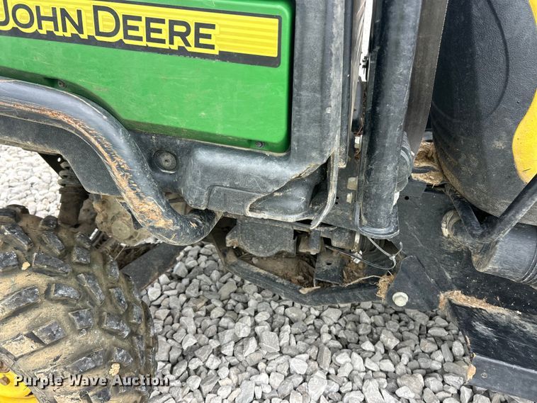 image for item YA3646 2016 John Deere Gator 855D utility vehicle