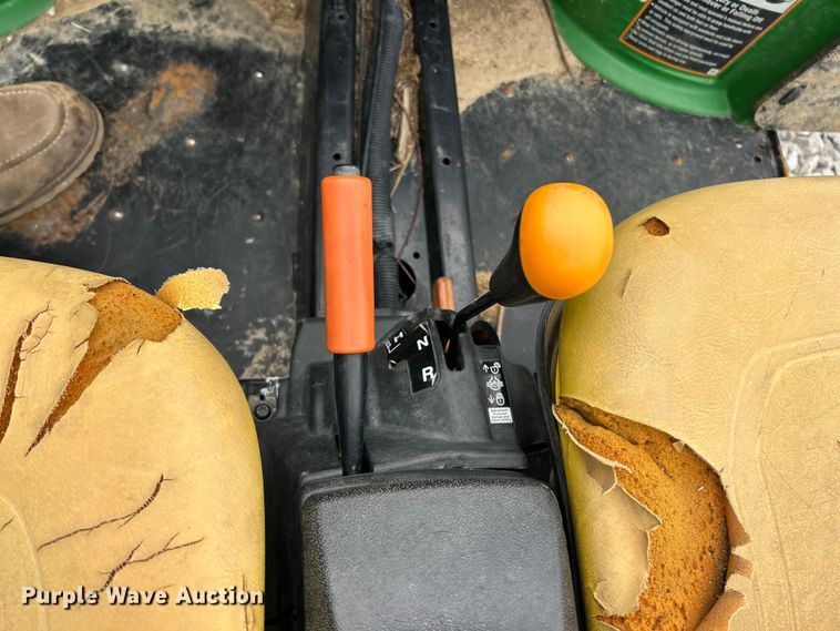 image for item YA3646 2016 John Deere Gator 855D utility vehicle