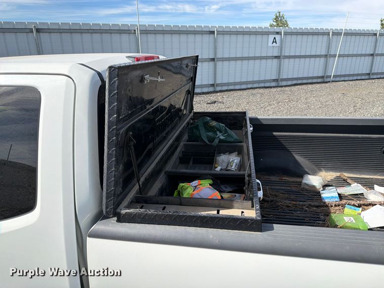 image for item YA3799 2015 Nissan Frontier Ext. Cab pickup truck