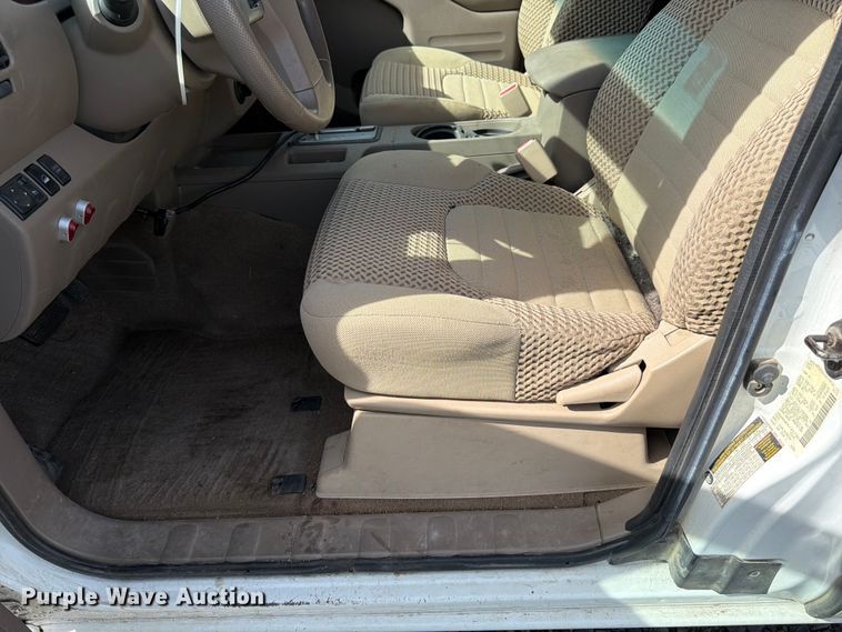 image for item YA3799 2015 Nissan Frontier Ext. Cab pickup truck