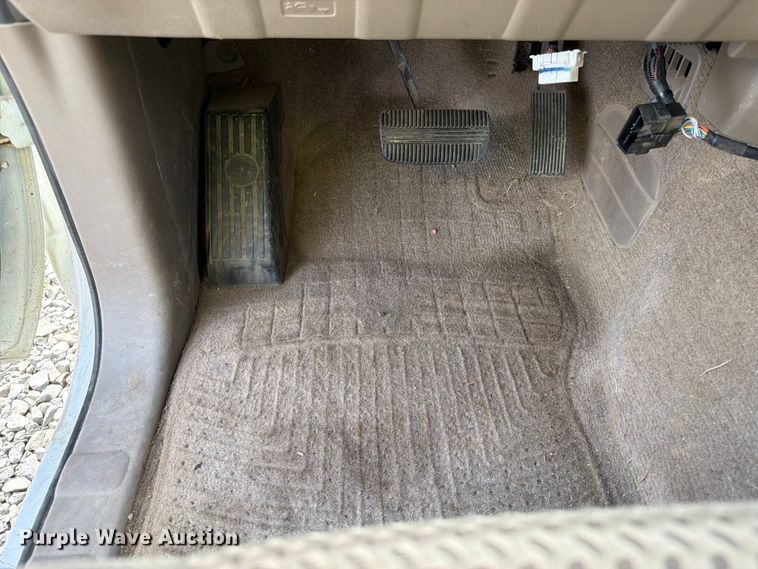 image for item YA3799 2015 Nissan Frontier Ext. Cab pickup truck