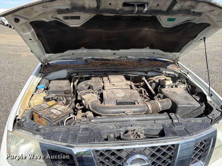 image for item YA3799 2015 Nissan Frontier Ext. Cab pickup truck