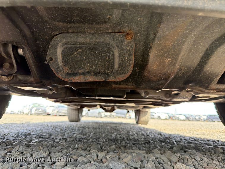 image for item YA3799 2015 Nissan Frontier Ext. Cab pickup truck