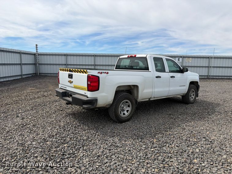 image for item YA3886 2019 Chevrolet Silverado Ld Ext. Cab pickup truck