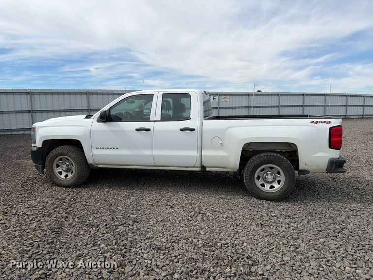 image for item YA3886 2019 Chevrolet Silverado Ld Ext. Cab pickup truck
