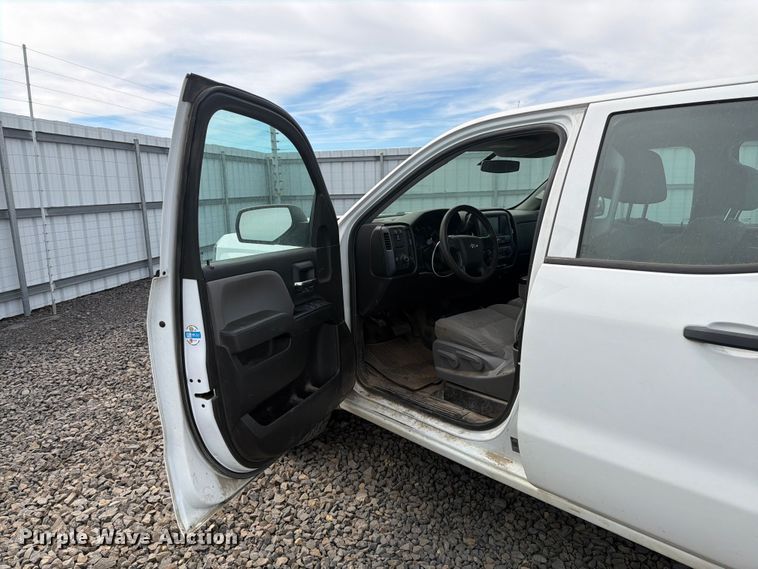 image for item YA3886 2019 Chevrolet Silverado Ld Ext. Cab pickup truck