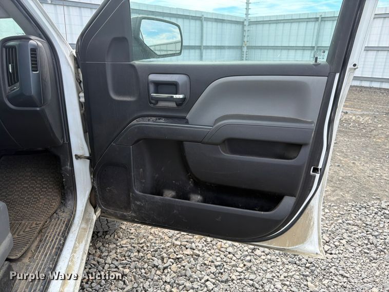 image for item YA3886 2019 Chevrolet Silverado Ld Ext. Cab pickup truck