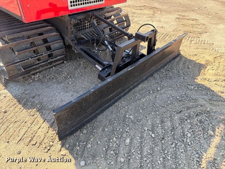 image for item YA3931 2008 Pistonbully track carrier