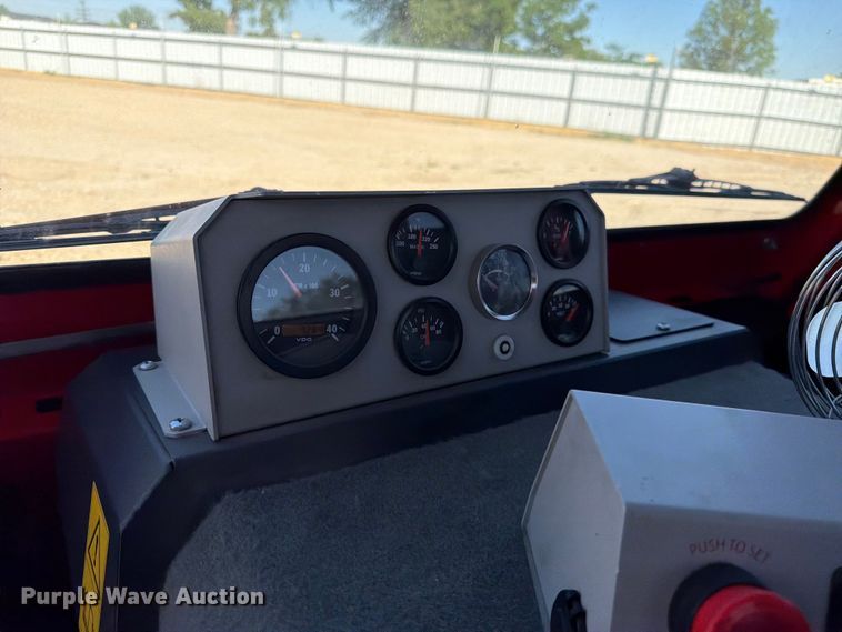 image for item YA3931 2008 Pistonbully track carrier