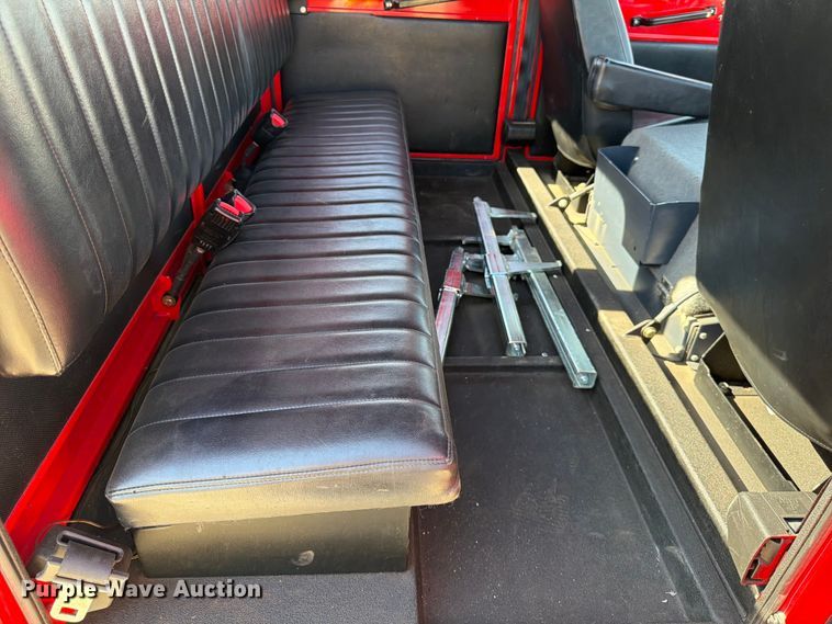 image for item YA3931 2008 Pistonbully track carrier