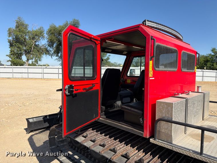 image for item YA3931 2008 Pistonbully track carrier