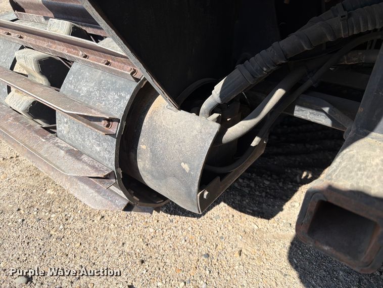 image for item YA3931 2008 Pistonbully track carrier