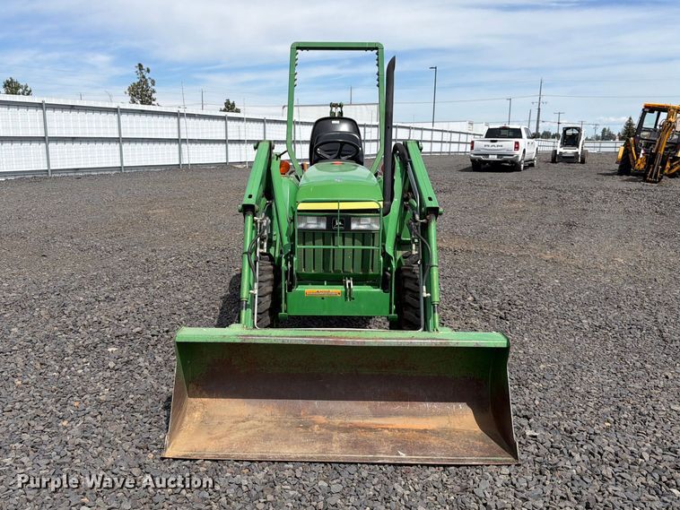 image for item YA3975 2003 John Deere 790 MFWD tractor