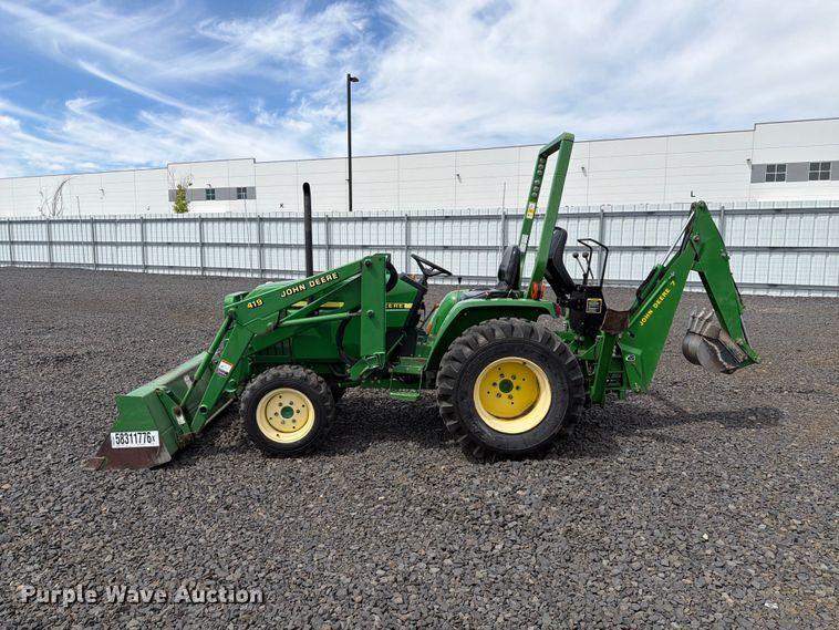 image for item YA3975 2003 John Deere 790 MFWD tractor
