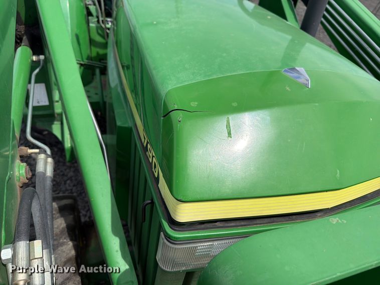 image for item YA3975 2003 John Deere 790 MFWD tractor