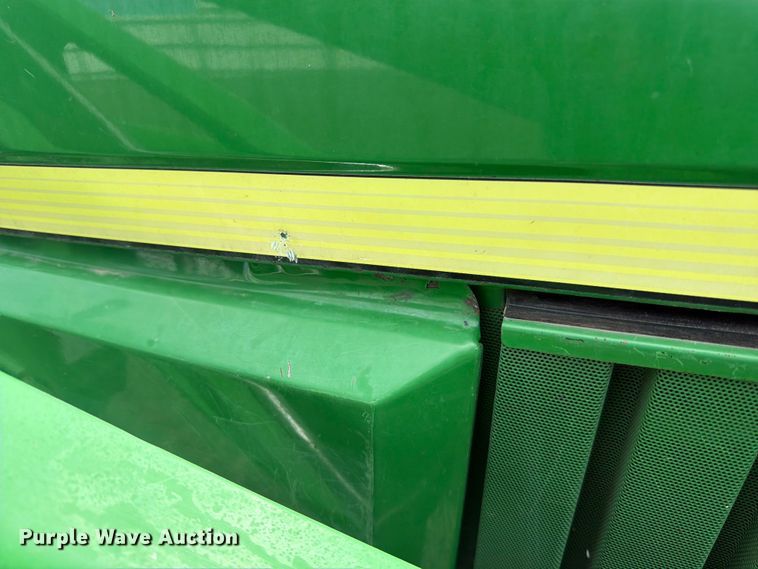 image for item YA3975 2003 John Deere 790 MFWD tractor