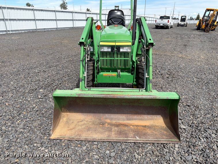 image for item YA3975 2003 John Deere 790 MFWD tractor