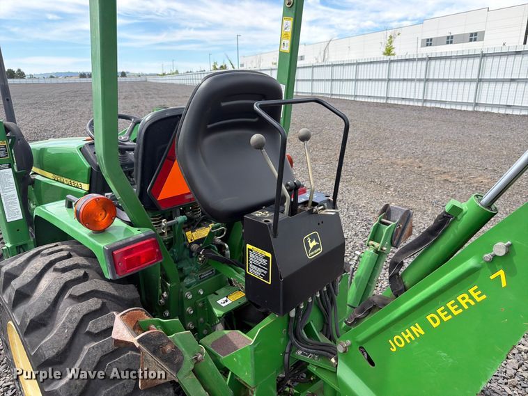 image for item YA3975 2003 John Deere 790 MFWD tractor