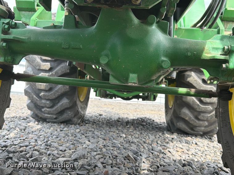 image for item YA3975 2003 John Deere 790 MFWD tractor