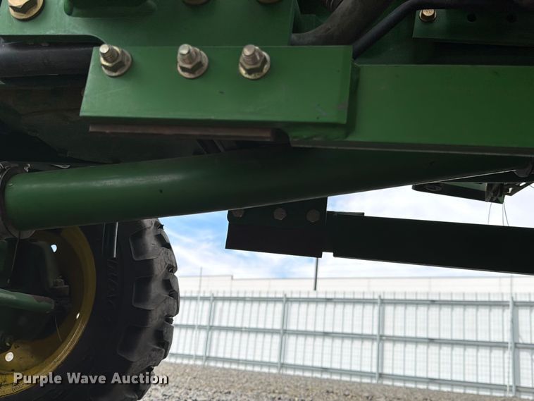 image for item YA3975 2003 John Deere 790 MFWD tractor