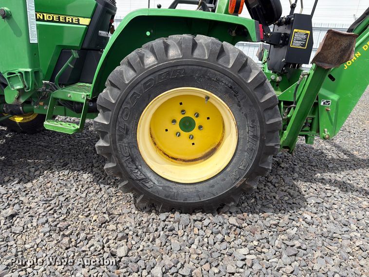 image for item YA3975 2003 John Deere 790 MFWD tractor