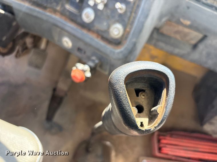 image for item DJ7934 1995 Ford L8000 water truck
