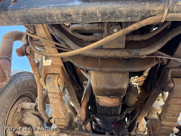 image for item DJ7934 1995 Ford L8000 water truck