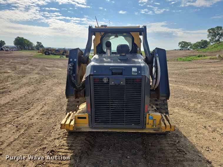 image for item DP8986 2021 John Deere 333G tracked skid steer loader