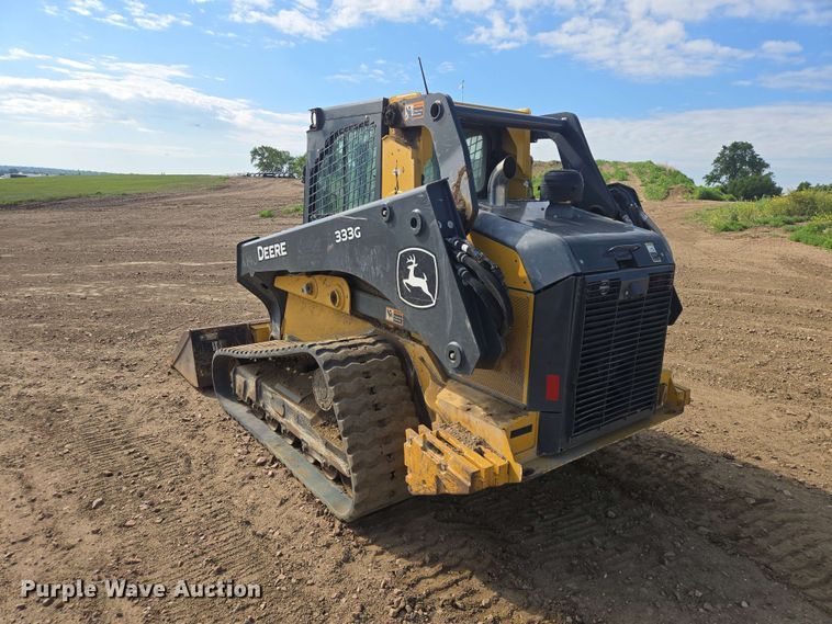 image for item DP8986 2021 John Deere 333G tracked skid steer loader